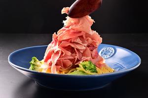 Italian Kitchen VANSAN 生ハムのクリームパスタ