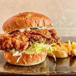 フライドチキンバーガー/Fried Chicken Burger
