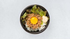 中華肉味噌丼