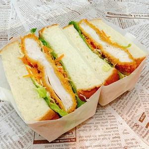 レモン香るチキンカツサンド