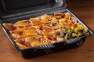 網焼き豚カルビ焼肉弁当 肉増