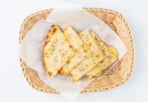 バジルナン(Basil Naan)