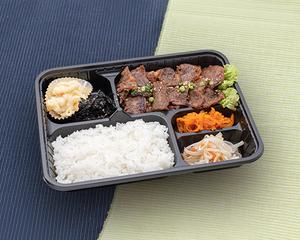 牛カルビ弁当 Beef rib lunch box