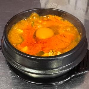 スンドゥブチゲ