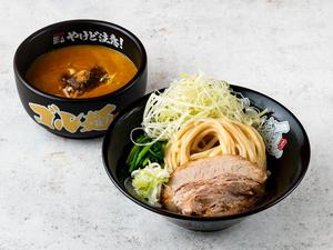 白髪ネギつけ麺(チャーシュー1枚・薬味ネギ・ホウレン草・白髪ネギ)