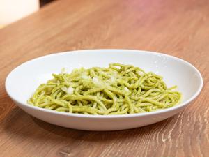 バジルとナッツがコク深い ジェノベーゼ