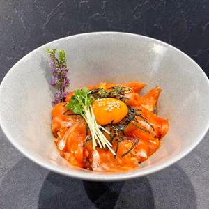 韓国風サーモン丼