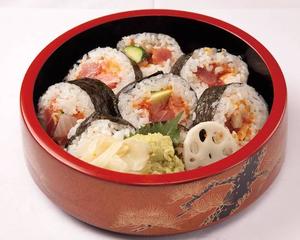 とろたく山菜太巻き