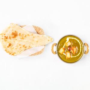 ほうれん草パニールカレー(HORENSO Paneer Curry)