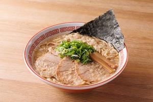 背脂(鶏)醤油ラーメン