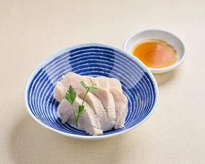 自家製低温調理の鶏ハム
