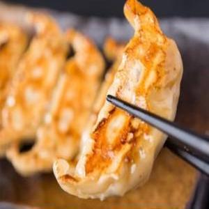 特製焼きギョーザ6個