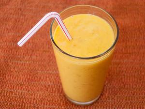 マンゴーラッシー Mango Lassi