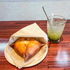揚げ豚まんじゅう グリーンティーセット