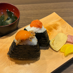 選べる2種類セット(付け合わせとお味噌汁付き)