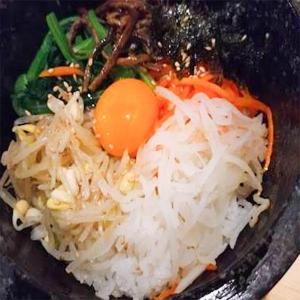 石焼ビビンバ