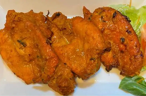 チキンティッカ CHICKEN TIKKA