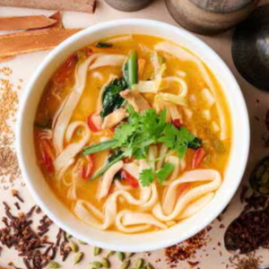 ネパール風ラーメン(チキン)