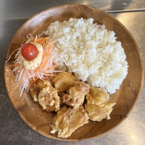 からあげライス Fried chicken rice