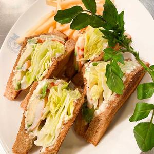 SHRIMP ＆ AVOCADO シュリンプとアボカド