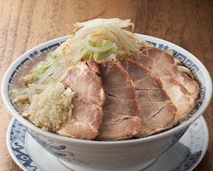 背脂油チャーシューメンマシ Lard Soy Sauce Ramen Noodles with Roast Pork Fillet (L)