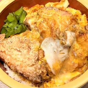 そば屋の出汁たっぷり唐揚げ卵とじ丼 Fluffy Egg and Fried Chicken Rice Bowl