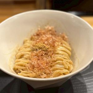 濃厚魚介まぜそばすっぴん