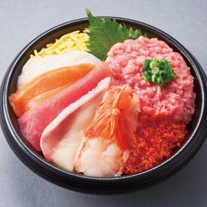 【海鮮丼】7種の海鮮丼