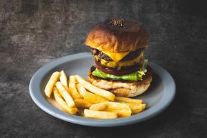 ダブルデックチーズバーガー