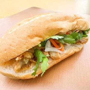 チキンバインミー Chicken Bnh M