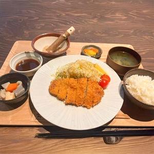 薩摩 茶美豚 トンカツ定食