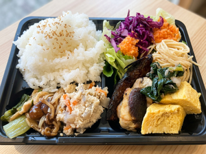 日替りメインおばんざい盛り弁当