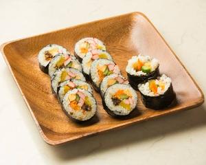韓国のり巻き Korean Seaweed Roll