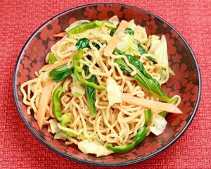 ベジチョウミン Veggie Chow Mein