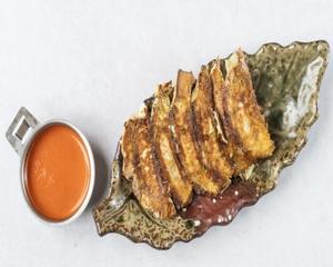 スパイシー餃子