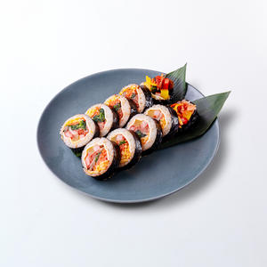 キムチチーズキンパ/Kimchi Cheese Kimbap