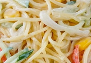 サラダパスタ