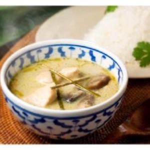 アジア薫るグリーンカレー