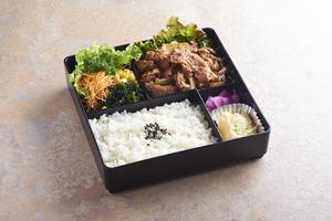 生姜焼き弁当