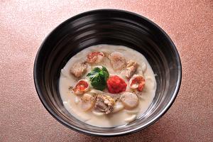 海老、鶏肉、明太子、貝柱 クリーム三昧のおうどん