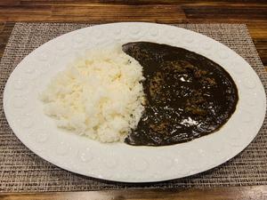 くろ黒毛和牛カレー