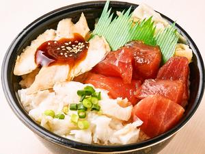 魚丼 漬けまぐろ穴子縁側丼 (120)