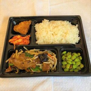 レバニラ弁当