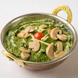 ほうれん草マッシュルームカレー Sag Mushroom Curry
