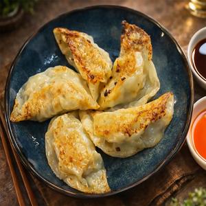 鶏肉のギョーザChicken dumplings
