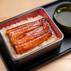 蒲焼:黒 鰻並 ご飯並