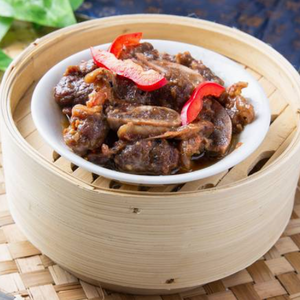 蒸しショートリブ黒胡椒ソース、黑椒牛仔骨Steamed beef short ribs black pepper sauce