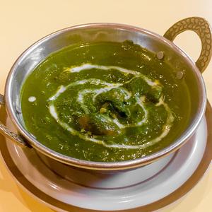 ほうれん草マトンカレー SAG MUTTON CURRY