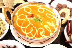 ココナッツチキンカレー Coconuts chicken curry (新商品)