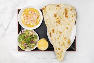バターチキンとナン Butter Chicken,Naan